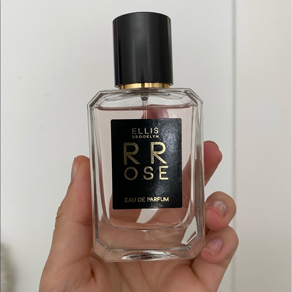 Rose by Ellis Brooklyn